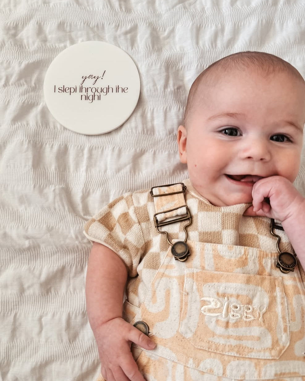 Development milestone cards for baby