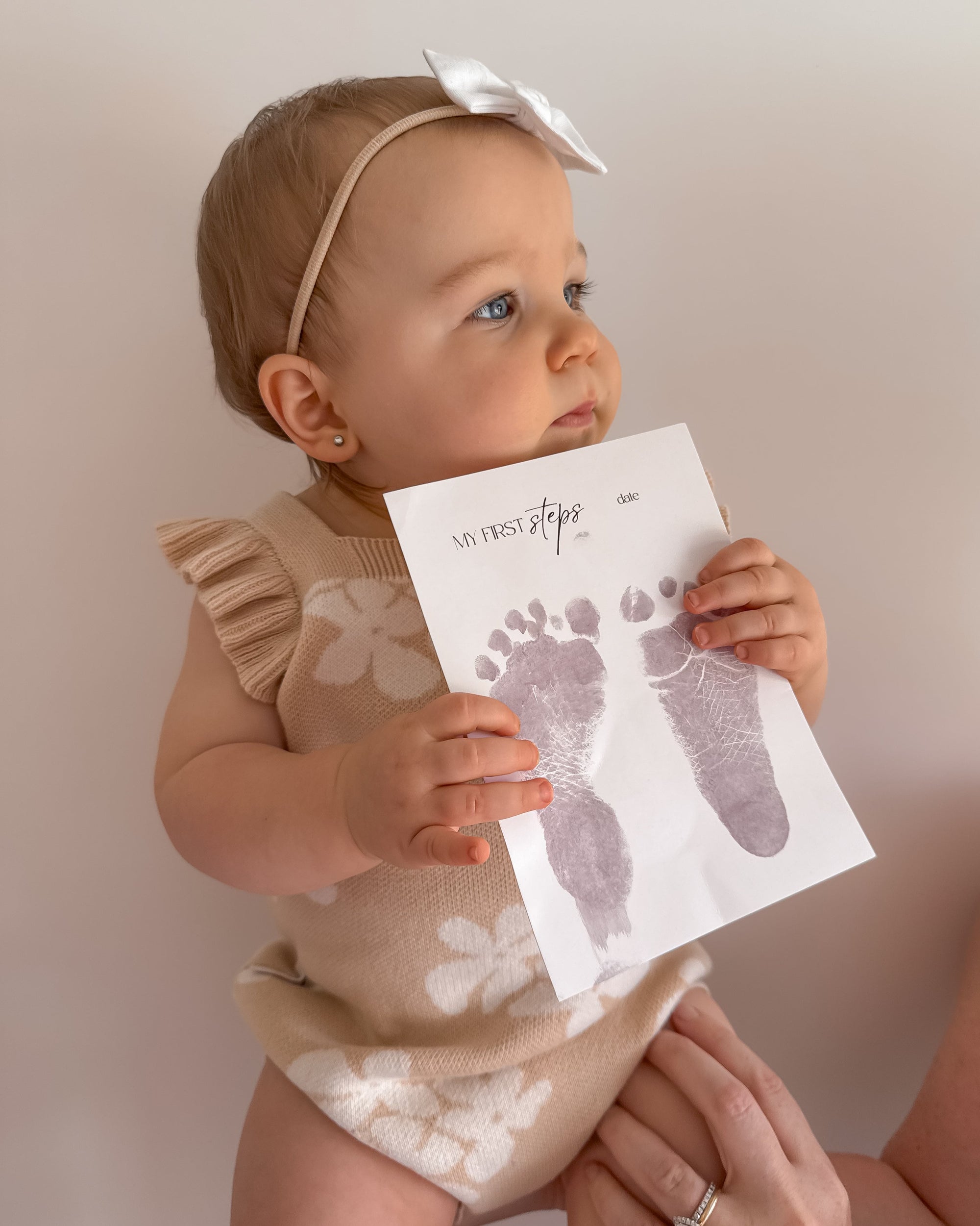 no mess and baby safe ink to print their footprints