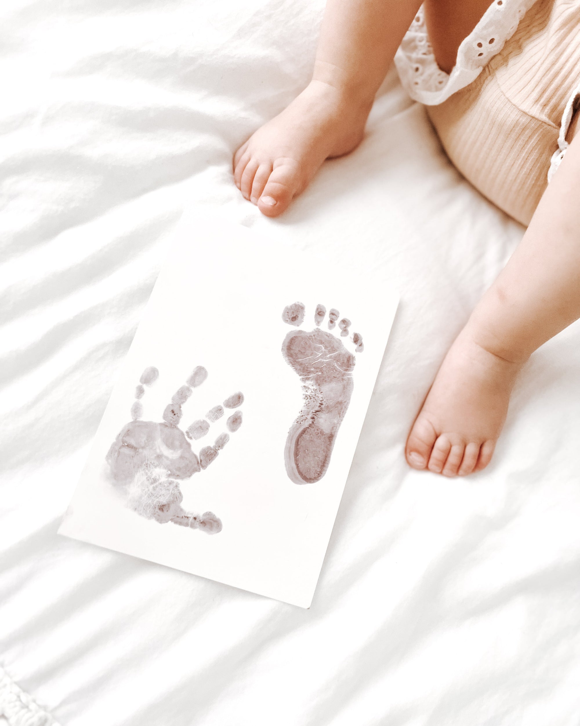 Mess-free inkless baby handprint and footprint keepsake ki